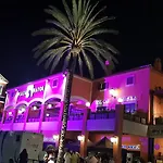 Luxurious Seaview 6p, شقة لا كالا ذي ميخاس
